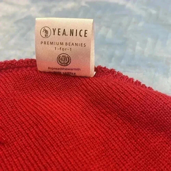🆕 YEA.NICE Red and Dickies Orange Beanie Bundle - Picture 6 of 8